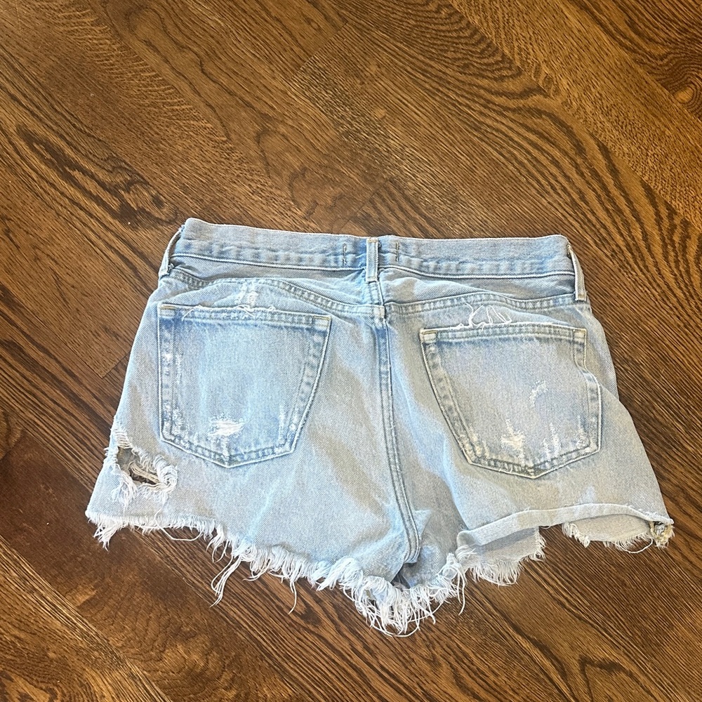 Agolde Parker vintage cut off shorts in light wash - Picture 2 of 2